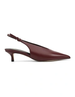 Fly Point Toe Leather Slingbacks in Wine