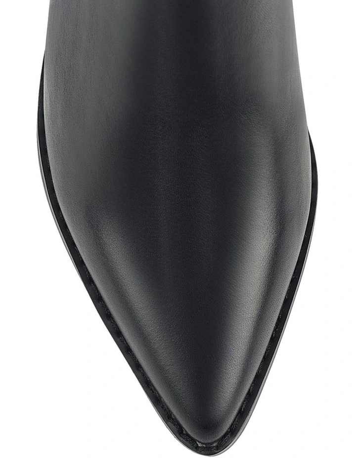 Dorothy Ankle Leather Boots in Black image 4