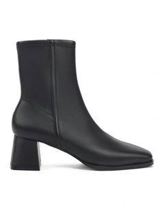 Leather Noelle Block Heel Ankle Boots in Black Stretch