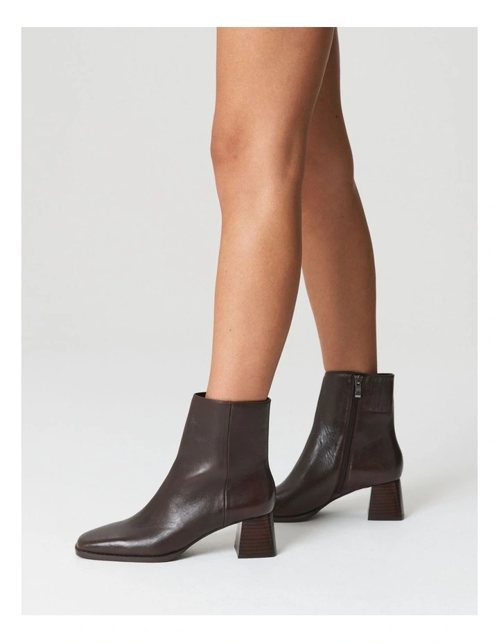 Vintage Leather Nova Ankle Boots in Chocolate Brown image 2