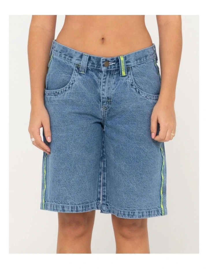 Flip Mommy Low Rise Wide Leg Denim Short in Blue image 4
