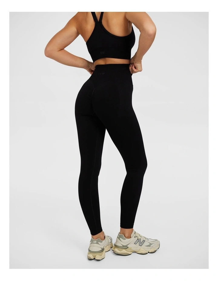 Booty Booster Scrunch Bum Ankle Grazer Tight in Black image 2