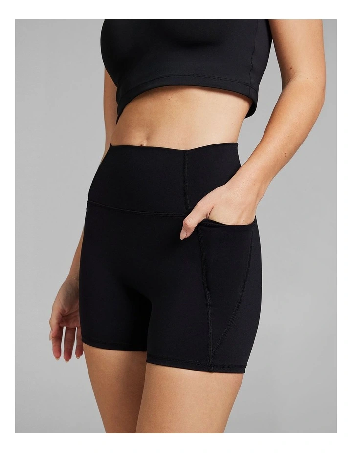 No Front Seam Mid Thigh Bike Shorts in Black image 3
