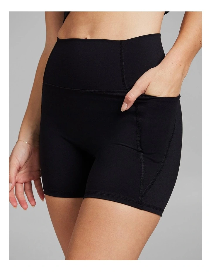 No Front Seam Mid Thigh Bike Shorts in Black image 4