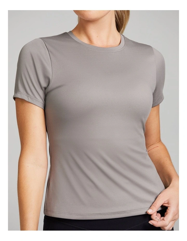 Base Layer Travel Tee in Grey image 4