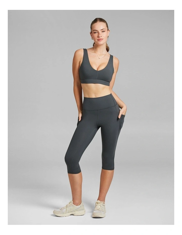 Veda 3/4 Tight in Dark Khaki image 5