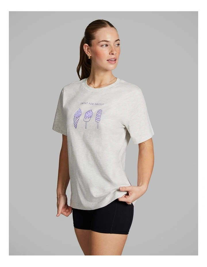 Graphic Tee in Light Grey Marle image 3