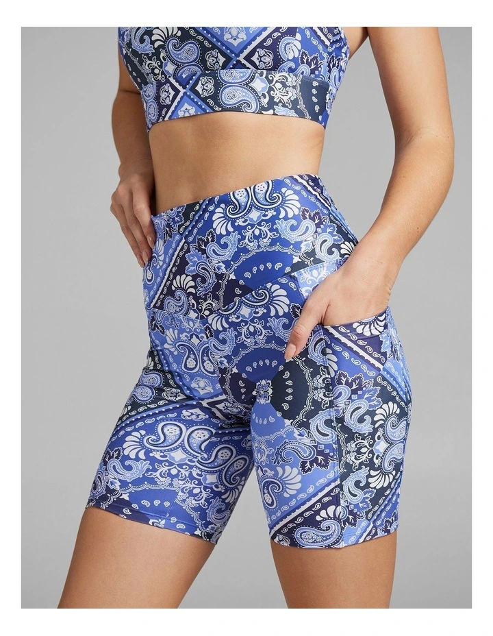 Printed Pocket Quad Bike Shorts in Multi image 3
