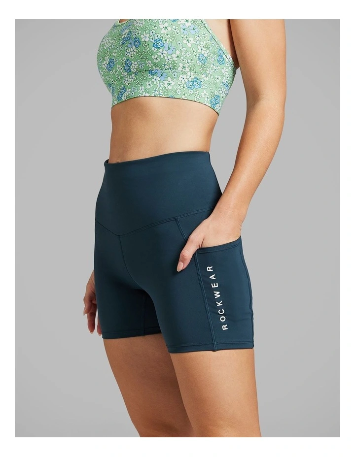 Reform Mid Thigh Bike Shorts in Midnight Green image 3