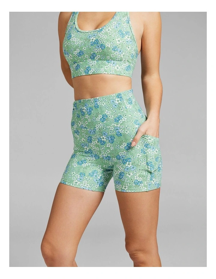 Printed Pocket Mid Thigh Bike Shorts in Green image 3