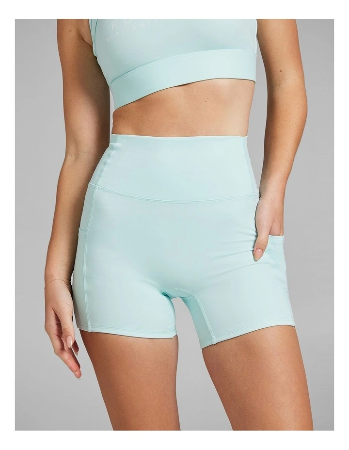 No Front Seam Pocket Mid Thigh Bike Shorts in Green image 1