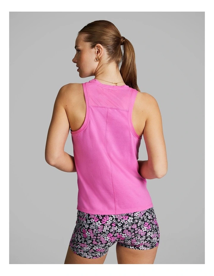 Accelerate Tank in Fuchsia image 2