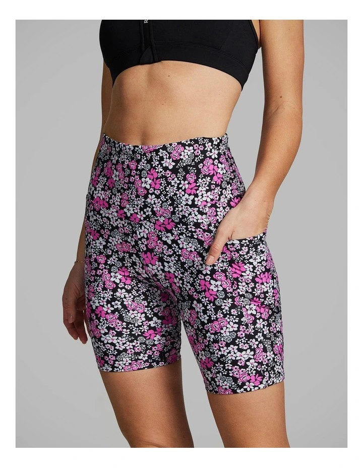 Printed Pocket Quad Tights in Pink Glow Floral image 3