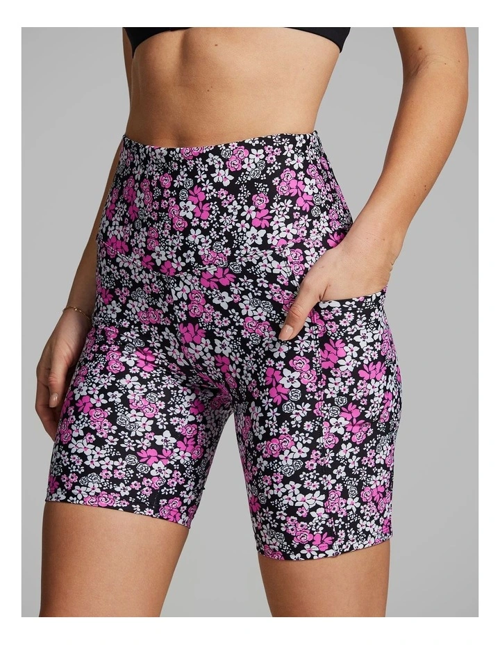 Printed Pocket Quad Tights in Pink Glow Floral image 4