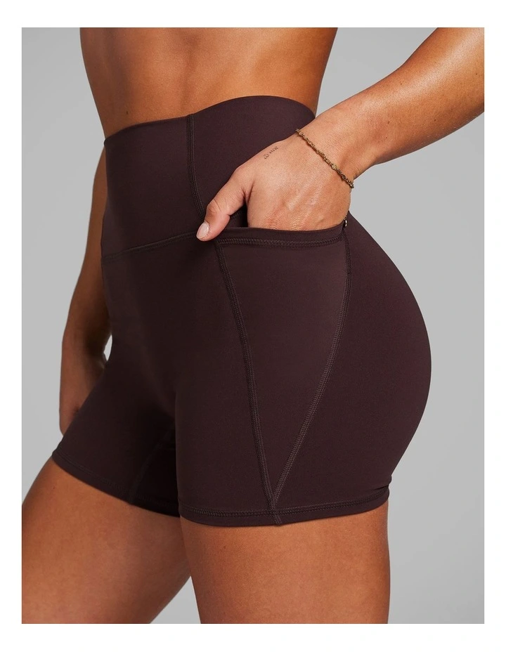 No Front Seam Mid Thigh Bike Shorts in Chestnut image 4