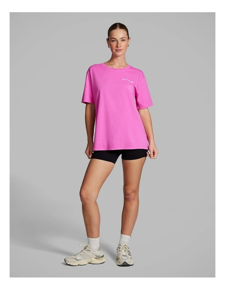 Logo Boyfriend Tee in Fuchsia image 5