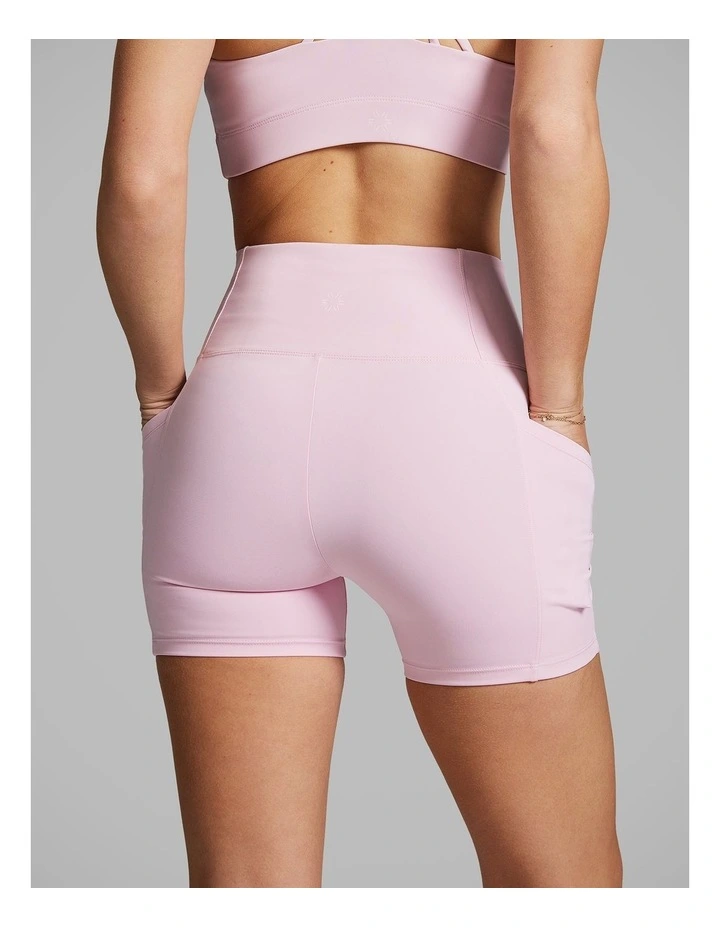 Pocket Mid Thigh Bike Shorts Rosewater image 3