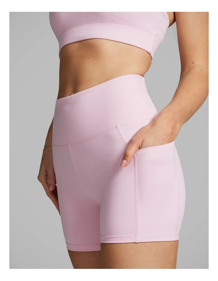 Pocket Mid Thigh Bike Shorts Rosewater image 4