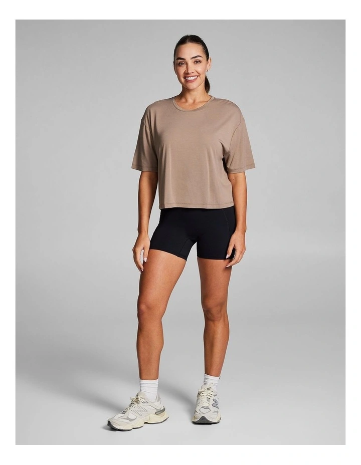 Freestyle Tee in Caramel image 5