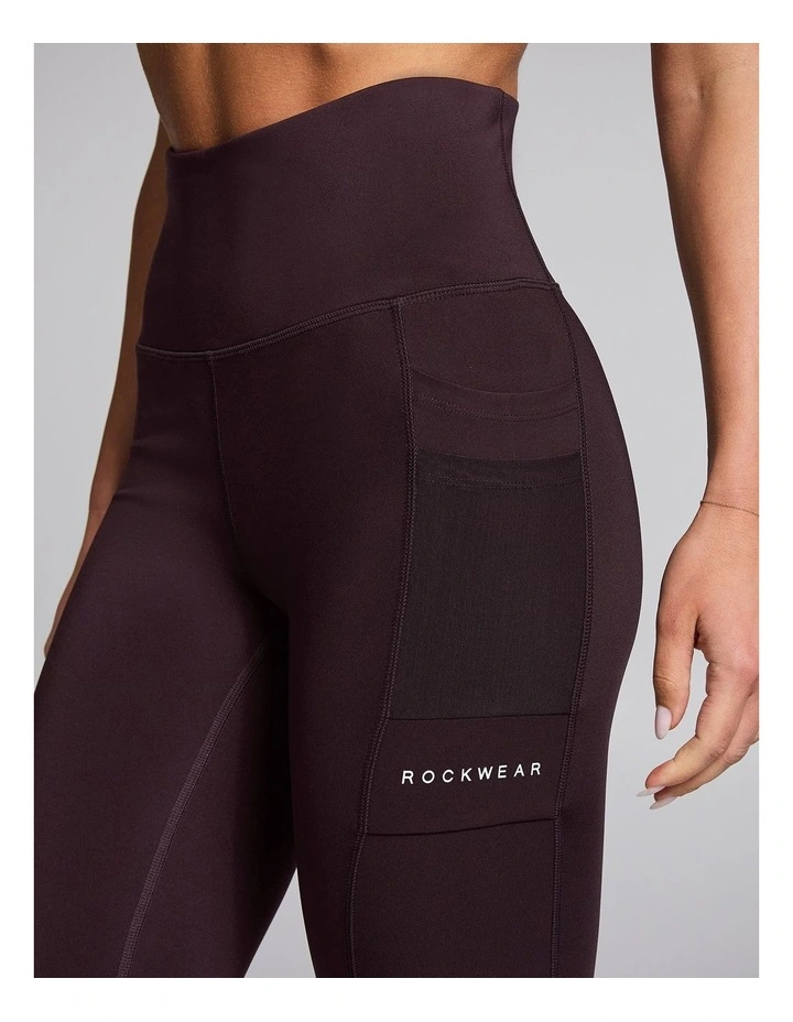 Velocity 3/4 Tights Blackberry image 4