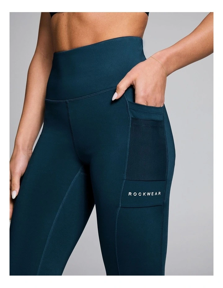 Velocity 3/4 Tights Ink Green image 4