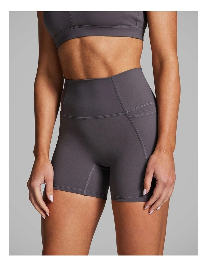 No Front Seam Mid Thigh Bike Shorts Smoke image 3