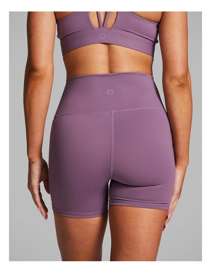 No Front Seam Mid Thigh Bike Shorts Wildberry image 2
