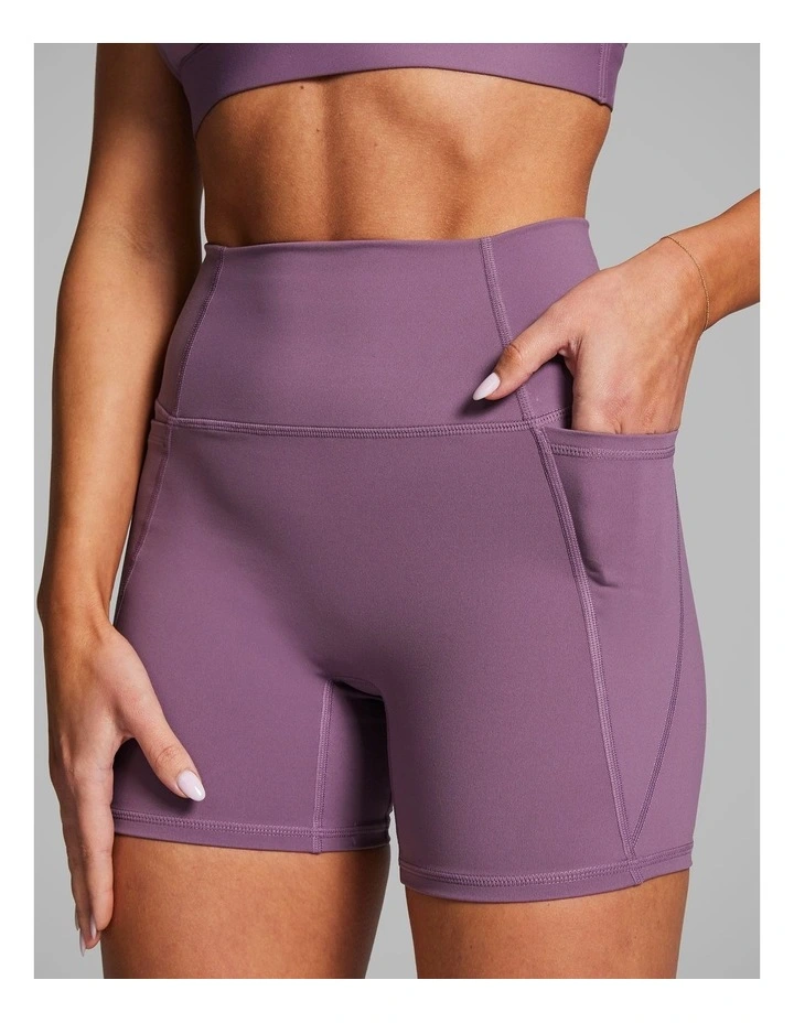 No Front Seam Mid Thigh Bike Shorts Wildberry image 4