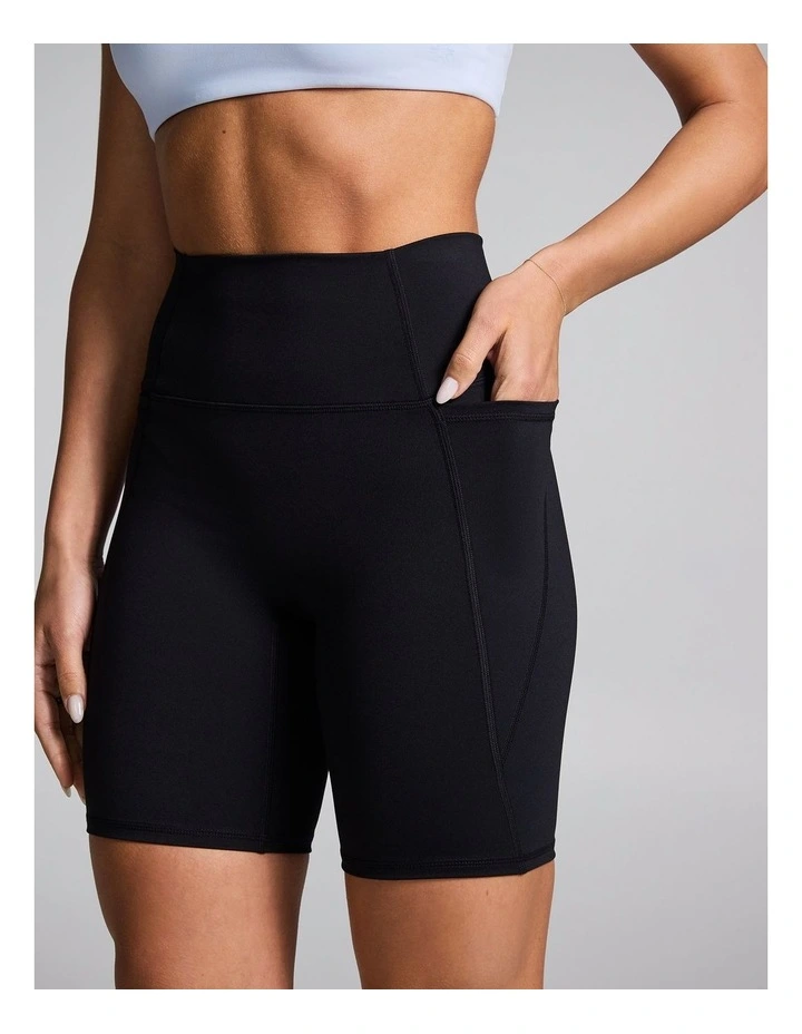 No Front Seam Quad Bike Shorts Black image 3