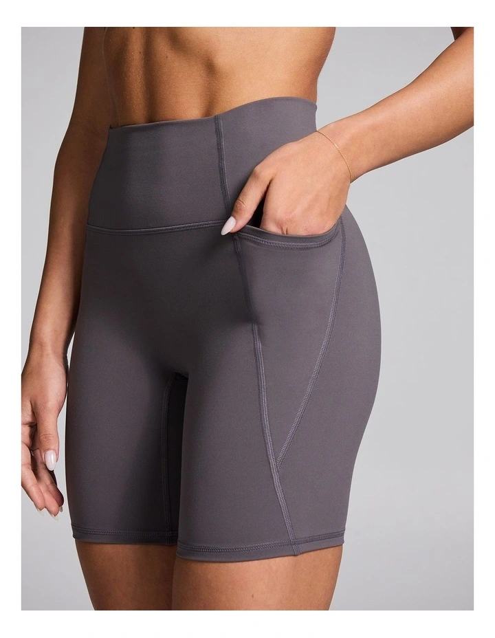 No Front Seam Quad Bike Shorts Smoke image 4