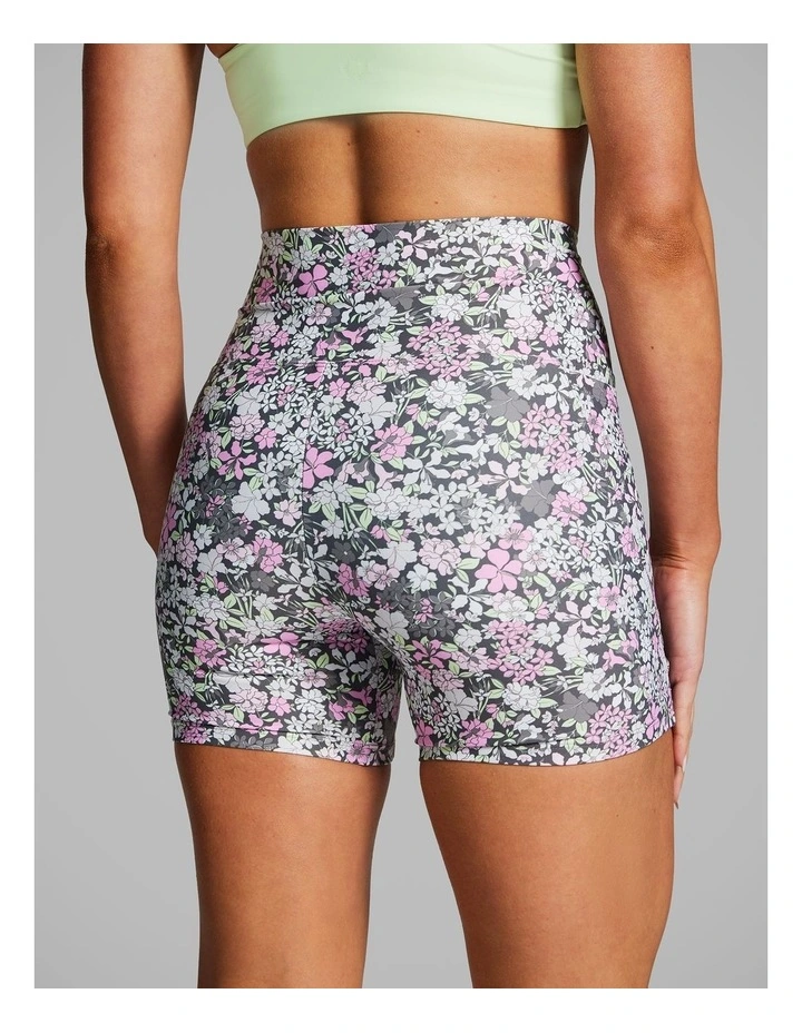 No Front Seam Mid Thigh Bike Shorts Lime Soda Floral image 2