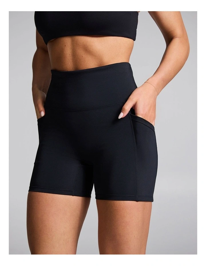 No Front Seam Mid Thigh Bike Shorts in Black image 3