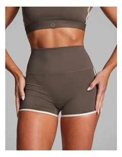 Bind Edge Booty Shorts Burnt in Caramel