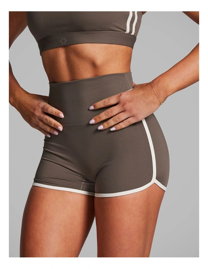 Bind Edge Booty Shorts Burnt in Caramel image 3