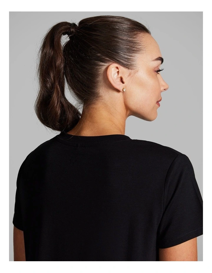 Crew Neck Relaxed Tee in Black image 4