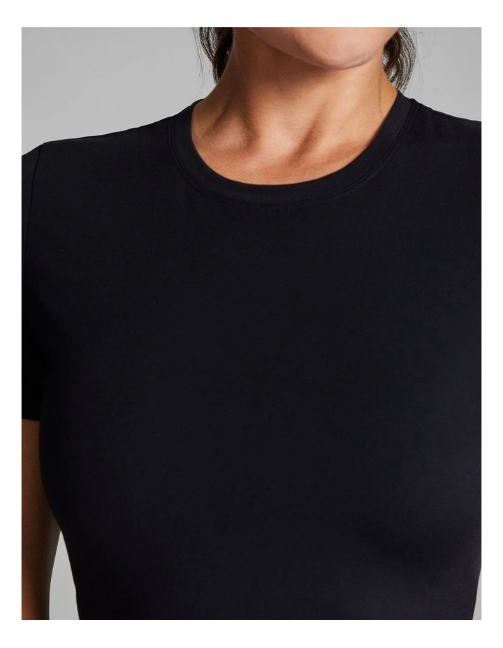 Inspiration Tee in Black image 4