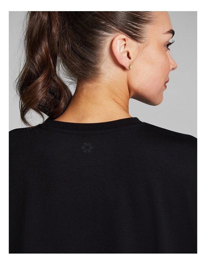 Relaxed Side Split Tee in Black image 4