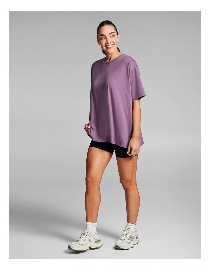 Relaxed Side Split Tee in Purple image 5