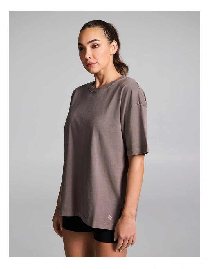 Oversize Tee in Brown image 3