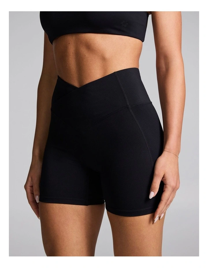 Cross Front Mid Thigh Bike Shorts in Black image 3