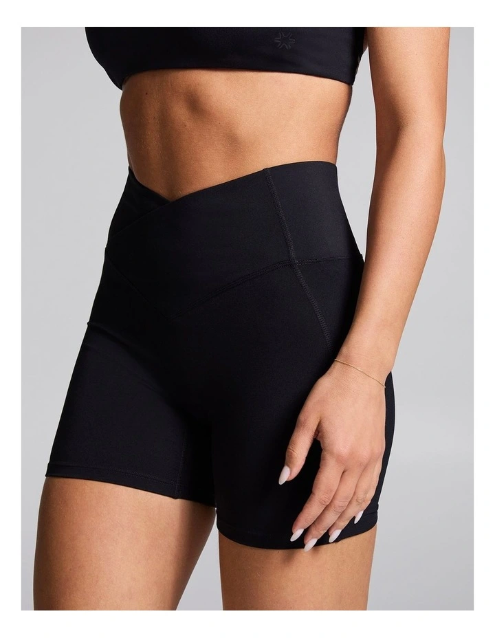 Cross Front Mid Thigh Bike Shorts in Black image 4