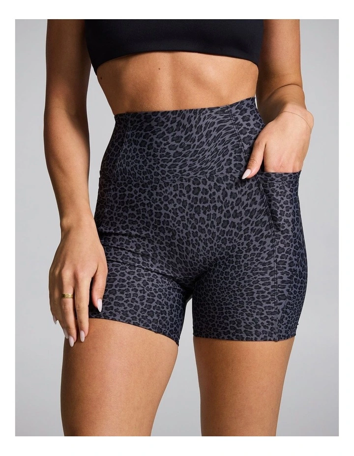 No Front Seam Mid Thigh Bike Shorts in Multi image 1