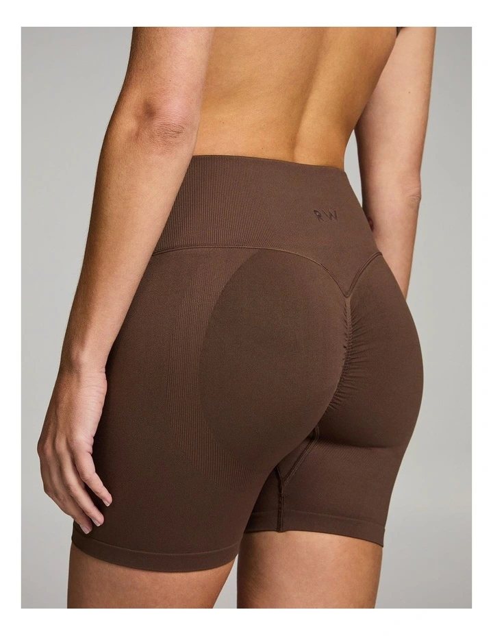 Booty Booster Scrunch Bum Bike Shorts in Walnut image 4
