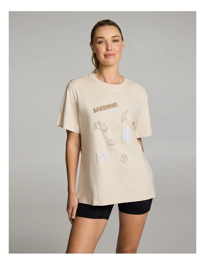 Graphic Tee in Vanilla image 1