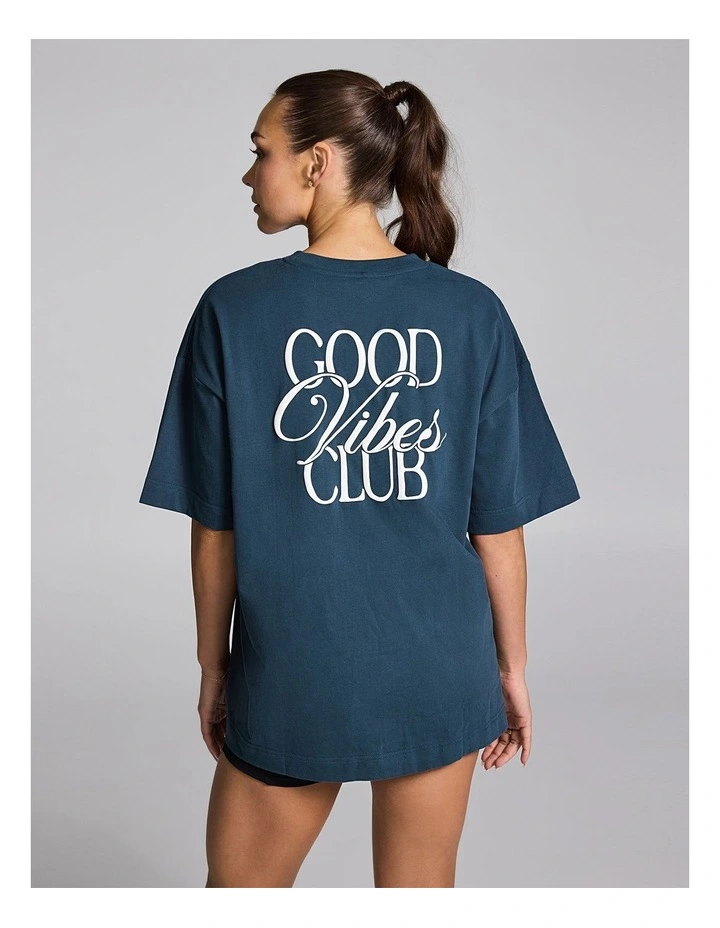 Baggy Fit Tee in Midnight Green image 2