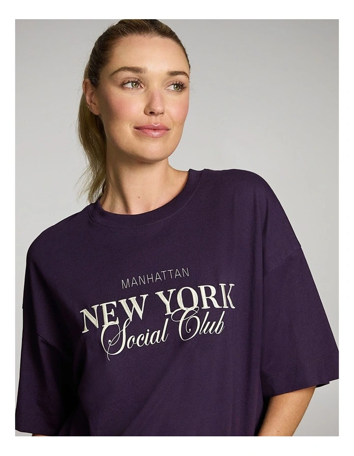 Oversize Boxy Tee in Plum image 4