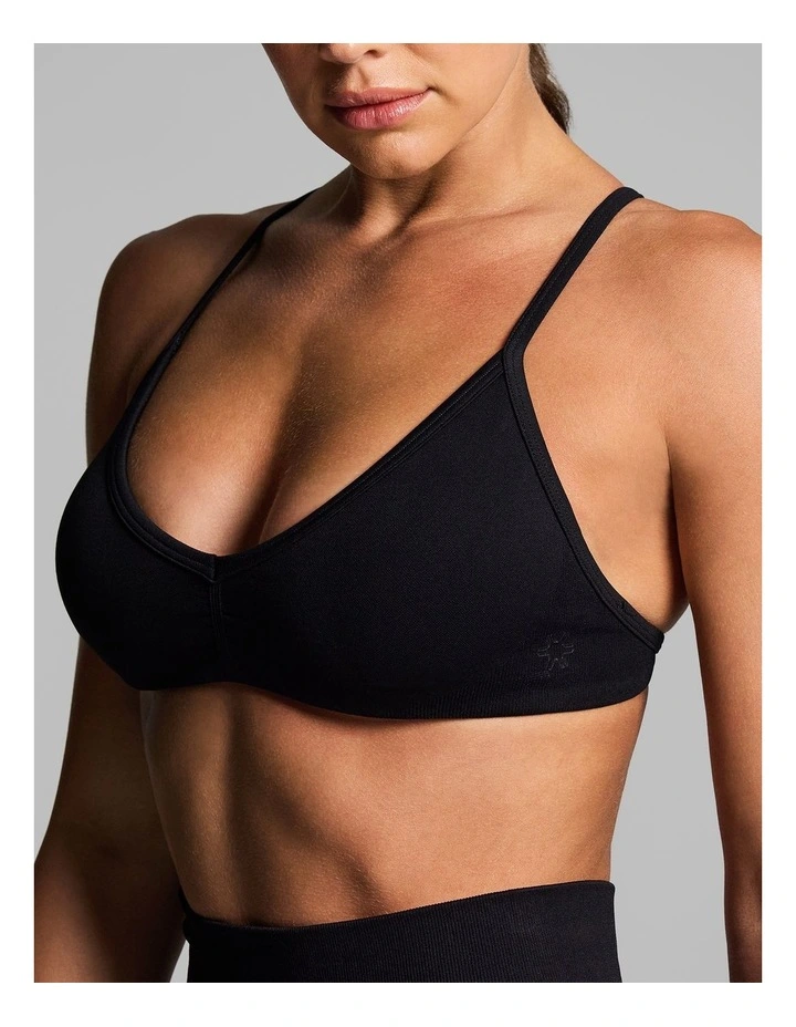 Seamless Scrunch Low Impact Sports Bra in Black image 4