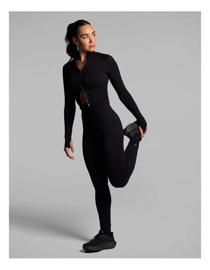 Seamless Jacket in Black image 6