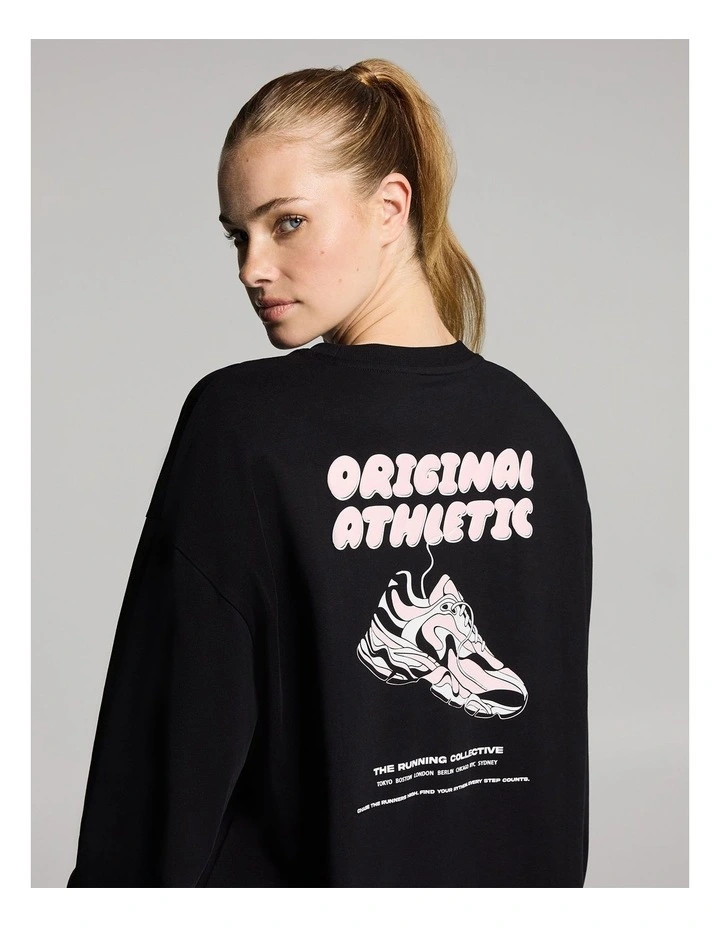 Baggy Fit Long Sleeve Tee in Black image 4