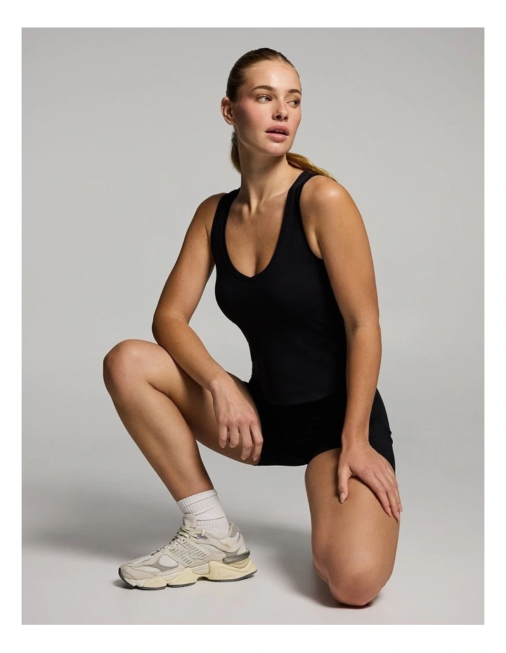 Base One V Neck Tank in Black image 6